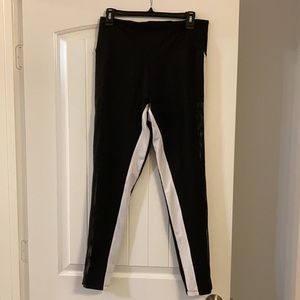 SOLD- Pink Ultimate Leggings